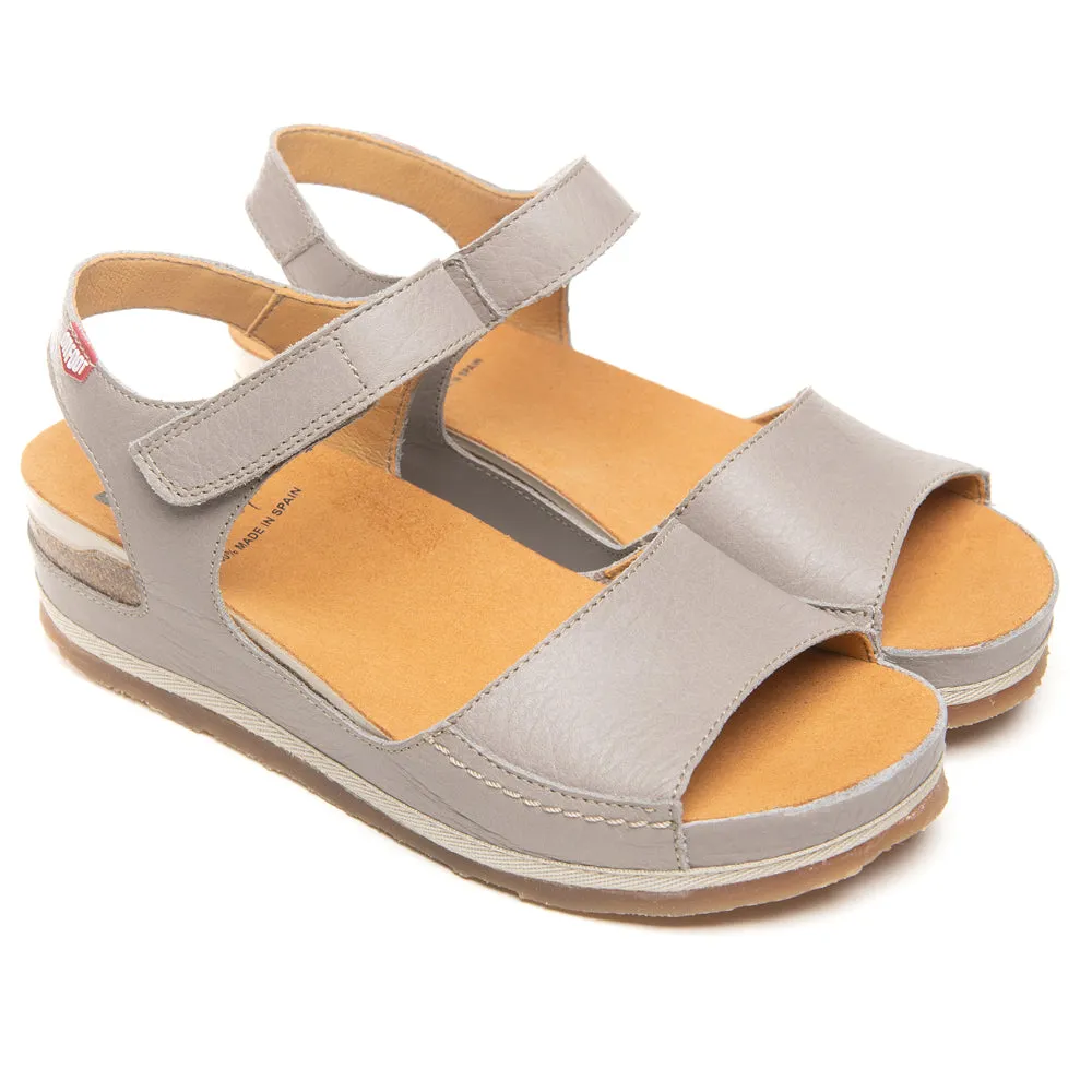 ON FOOT 203 PLATFORM SANDAL TAUPE